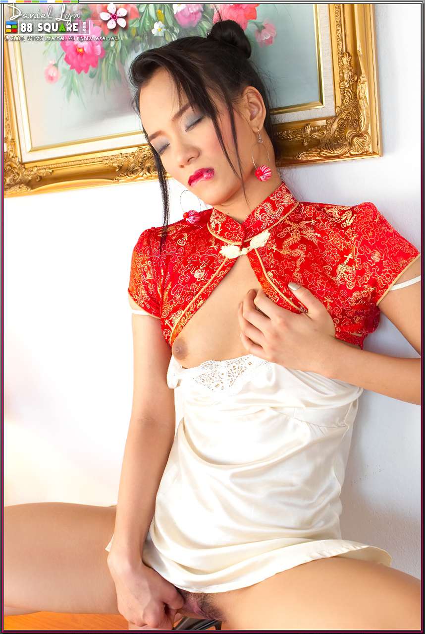 Daniel Lyn Gallery-1 88Square models