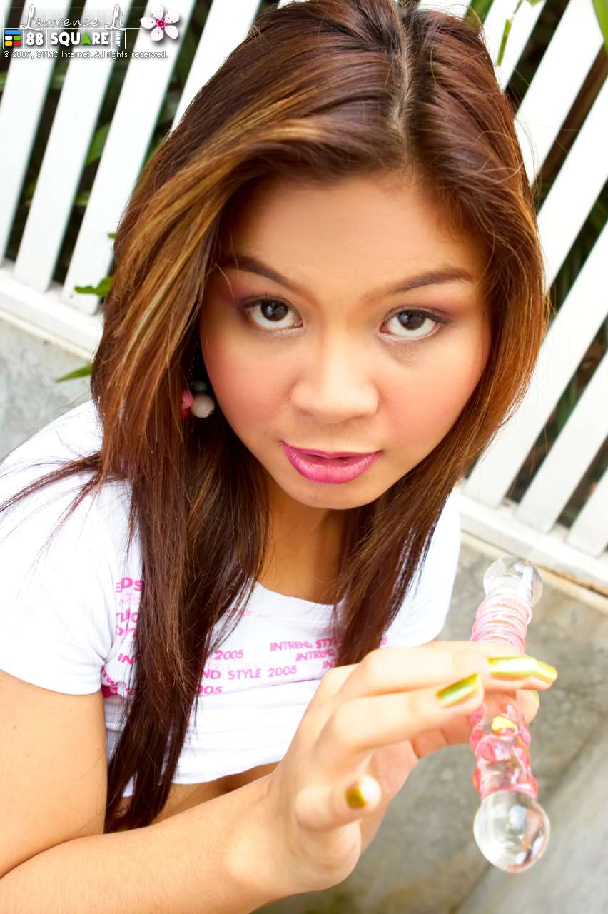 Laurence Li Gallery-2 88Square models